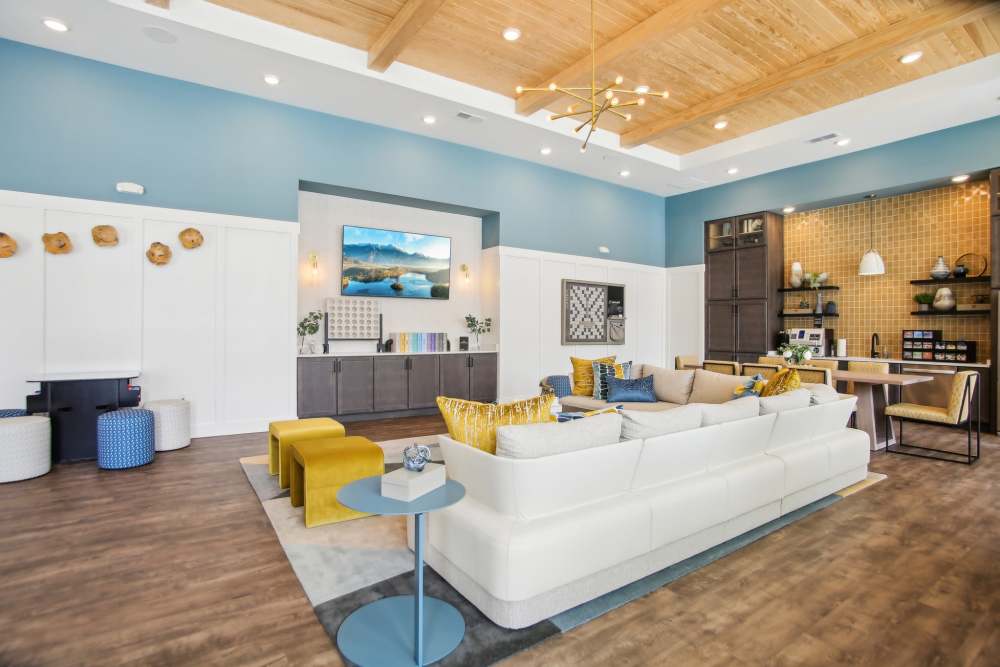 Leasing office at Avion Apartments in Jacksonville, Florida
