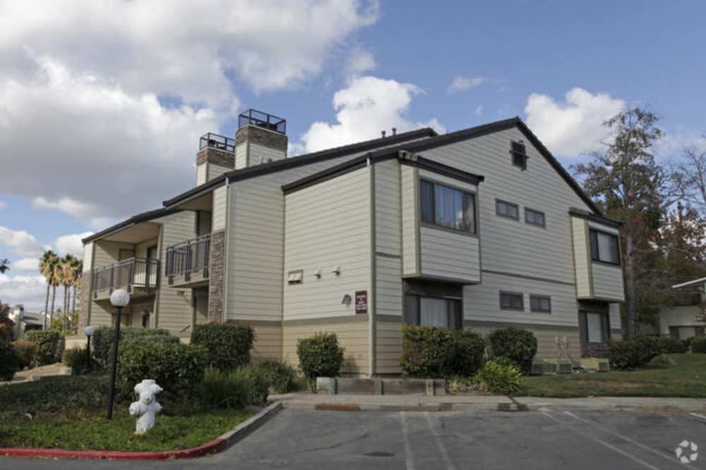 Building exterior at Twin Creeks in Antioch, California