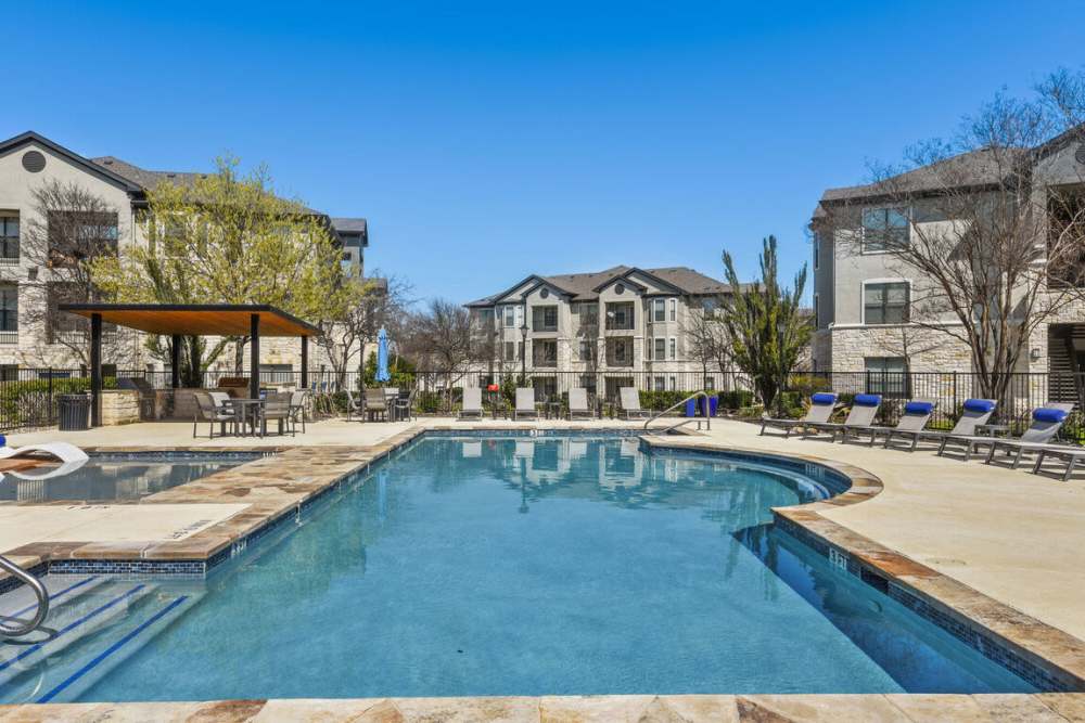 Collier in Pflugerville, Texas