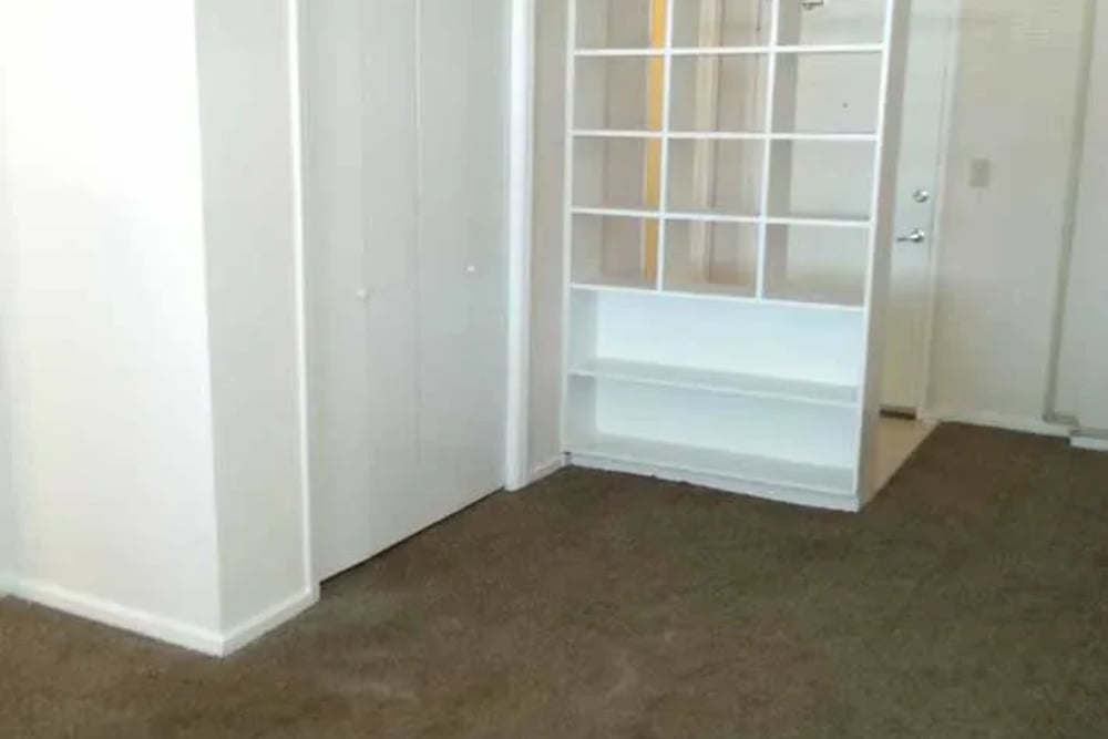 Empty room at Maxwell House in Augusta, Georgia