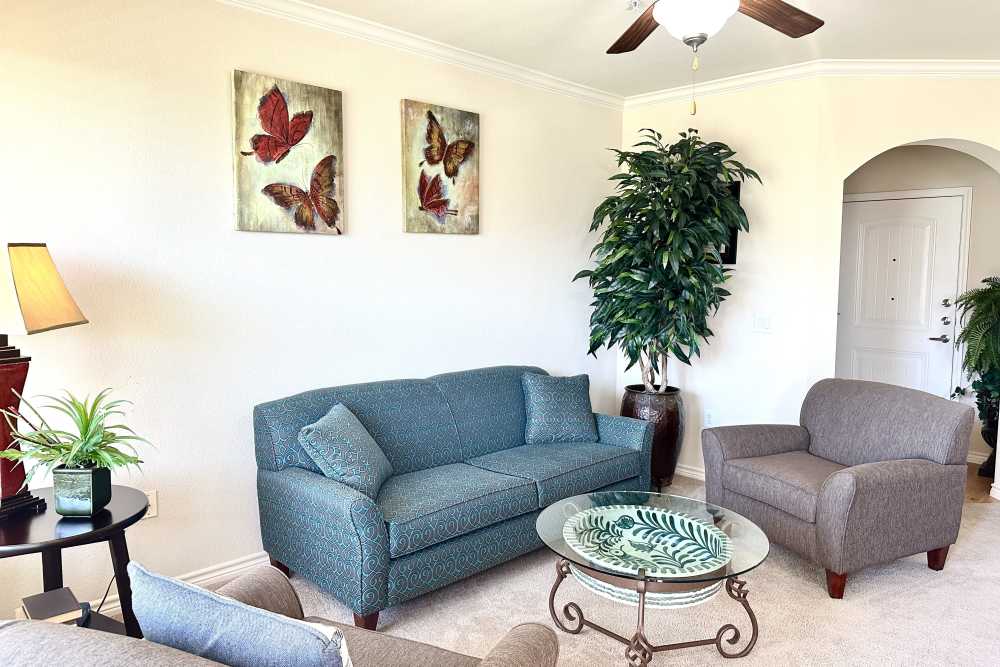 Beautiful vintage seating room with light blue accent