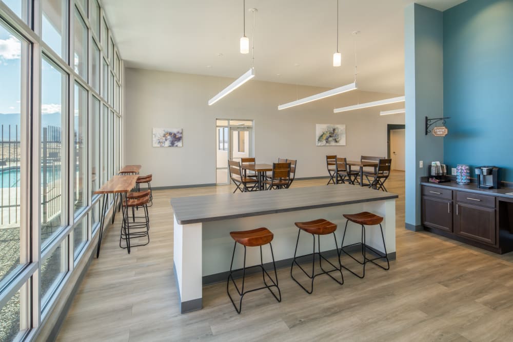 Clubhouse Kitchen and lounge at 550 Paseo Apartments in Rio Rancho, New Mexico