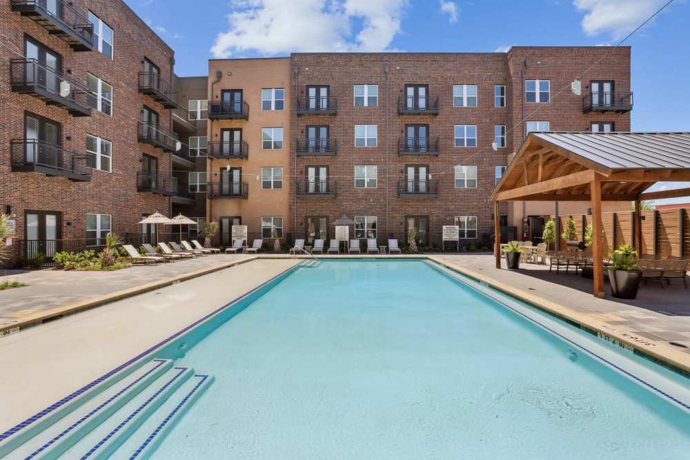 Resident lounge at Heritage McKinney Square in McKinney, Texas