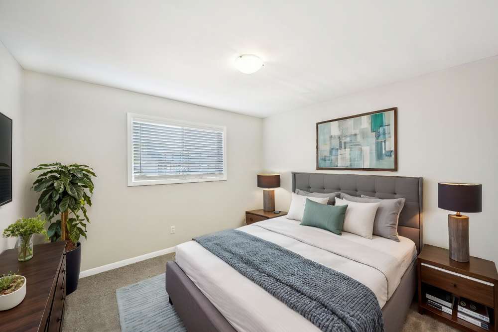 Bedroom Amber Grove Apartment Homes in Marietta, Georgia