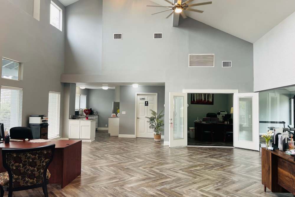 Spacious clubhouse at Icon Apartments in San Antonio,Texas