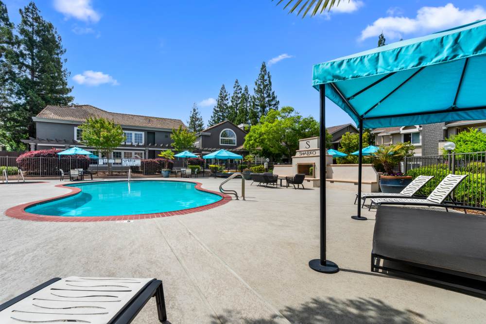Shaliko offers a swimming pool and cabanas at Rocklin, California