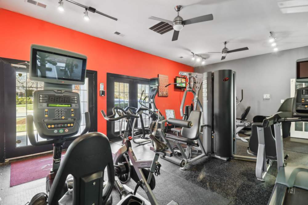 Fitness center with treadmill at Malvern Lakes Apartments in Fredericksburg, Virginia 