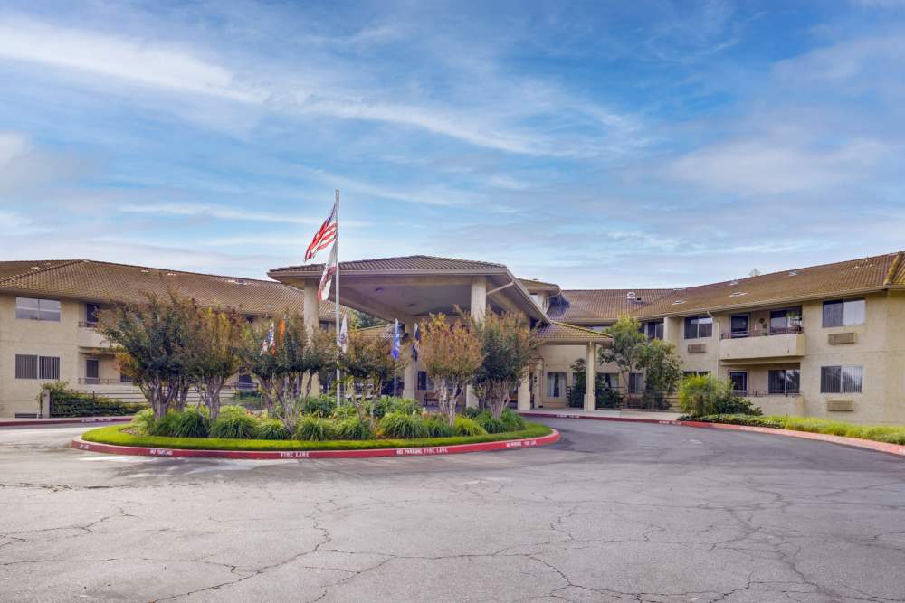 Porte cochere at Truewood by Merrill, Fig Garden in Fresno, California