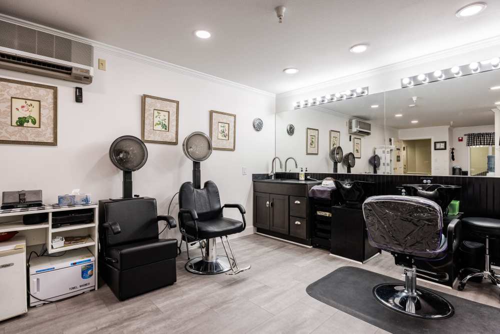 On-site barber and beauty salon at Truewood by Merrill, Vancouver in Vancouver, Washington