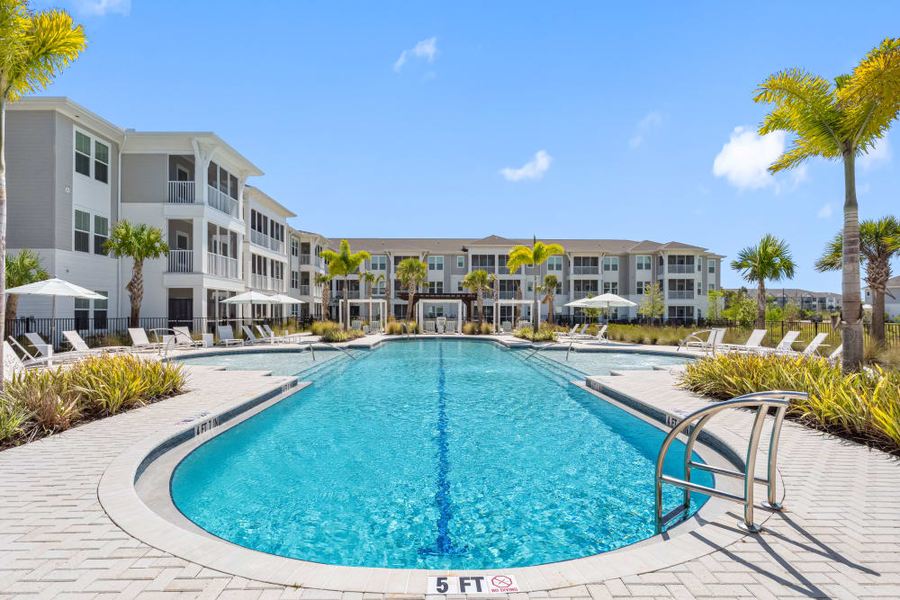Resort-Style Saltwater Pool at The Griffon Vero Beach | Apartments in Vero Beach, Florida