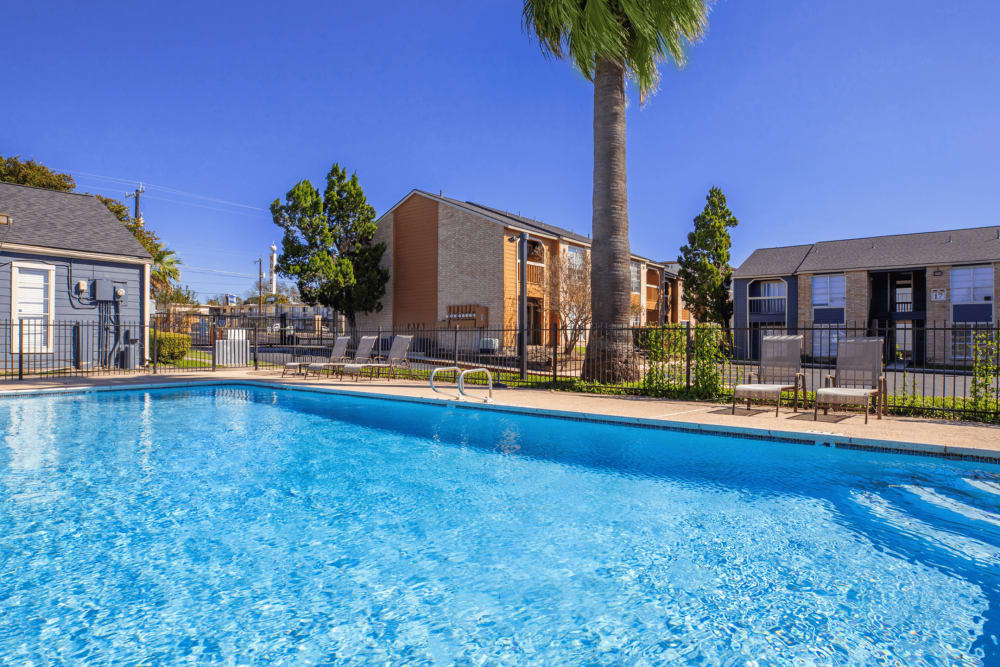 Shimmering swimming pool at Fredericksburg Place Apartments in San Antonio, Texas