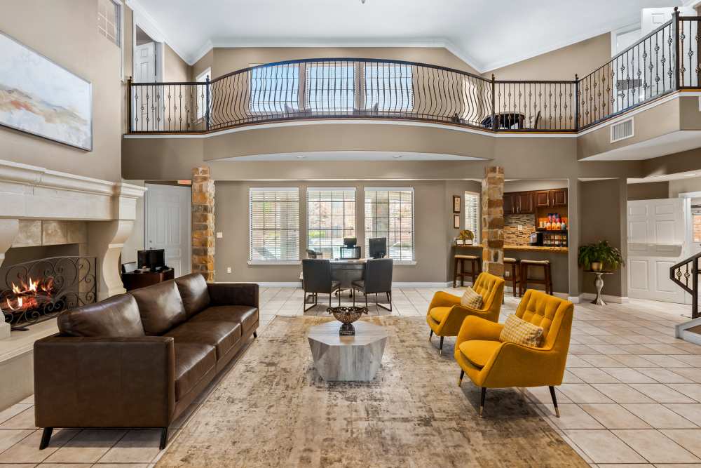 Lobby at Villas at Parkside in Farmers Branch, Texas