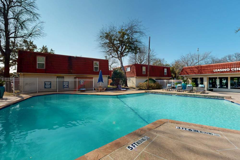 Modern swimming pool at Tucasa Townhomes in Irving, Texas