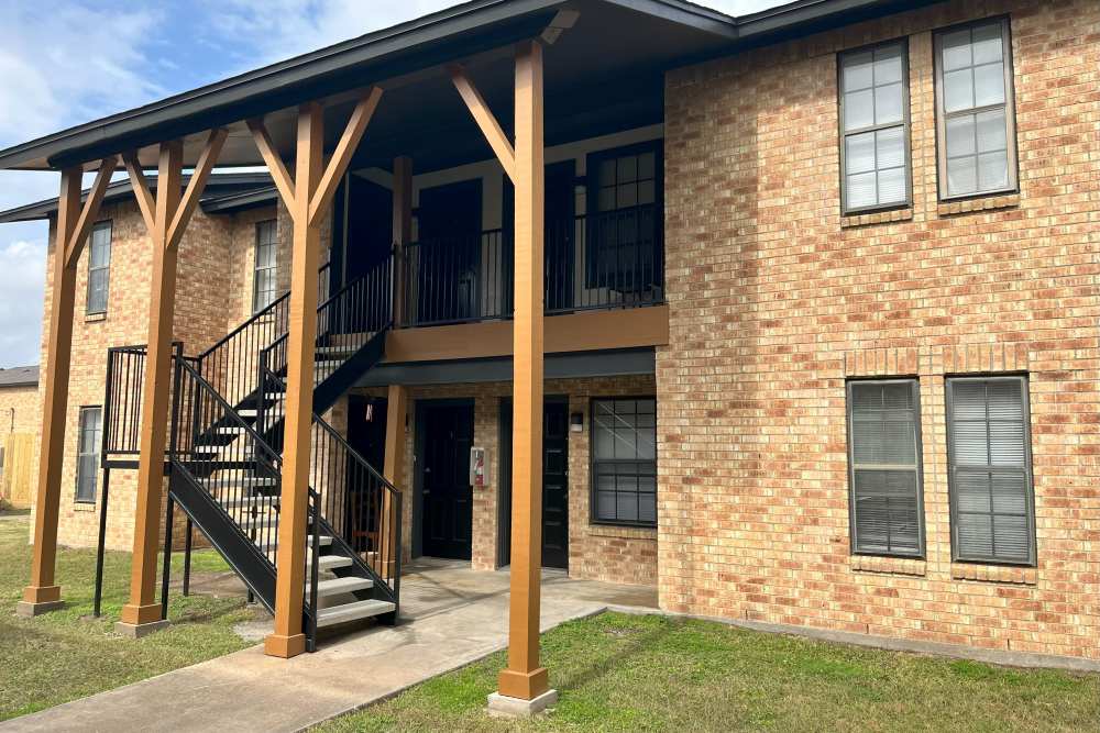 Green lawn at Oakcrest South in El Campo, Texas