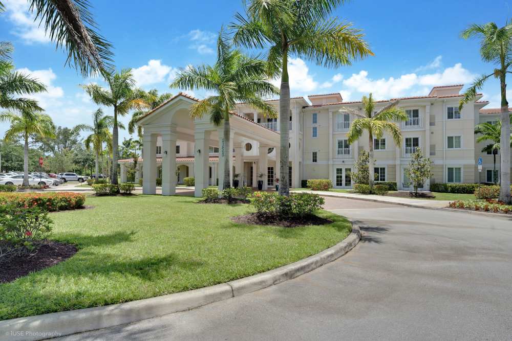 The entrance to the resort courtyard at The Meridian at Boca Raton in Boca Raton, Florida.