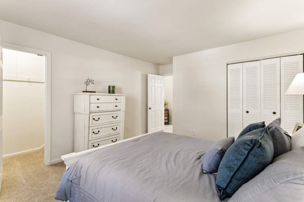 Master bedroom at Chelsea at Lee Hall in Newport News, Virginia