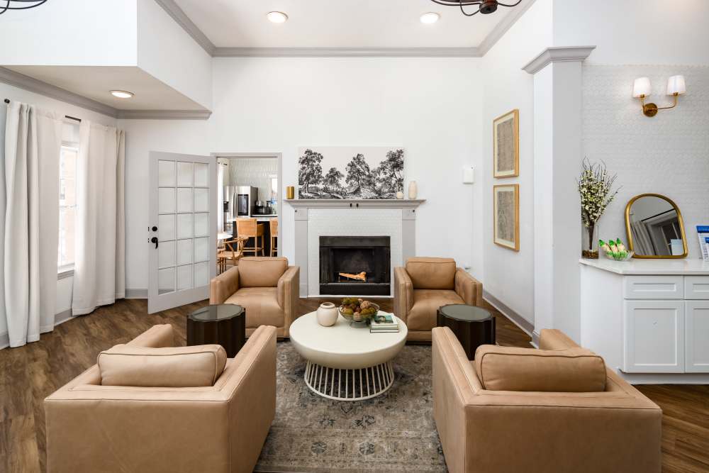 Landings at Sweetwater Creek apartments resident clubroom