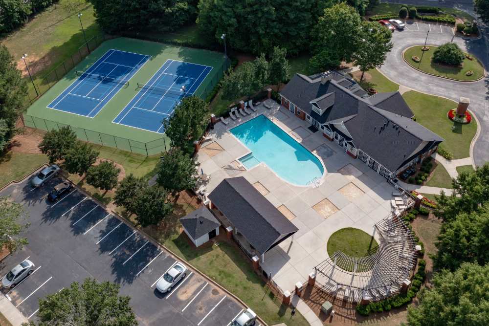 Landings at Sweetwater Creek apartments for rent