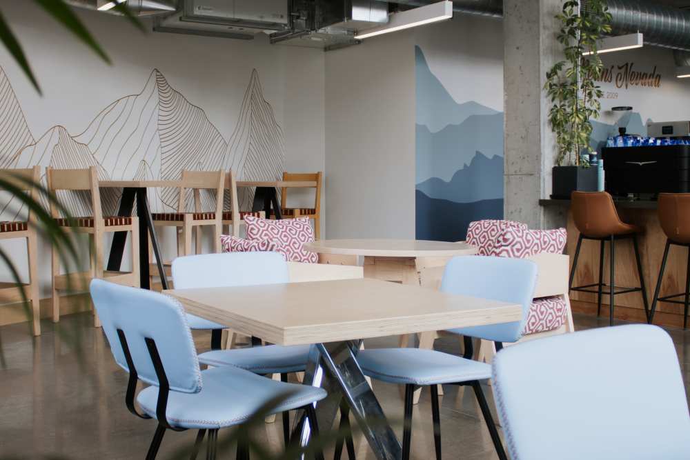 HUB coffee shop retailer at RED