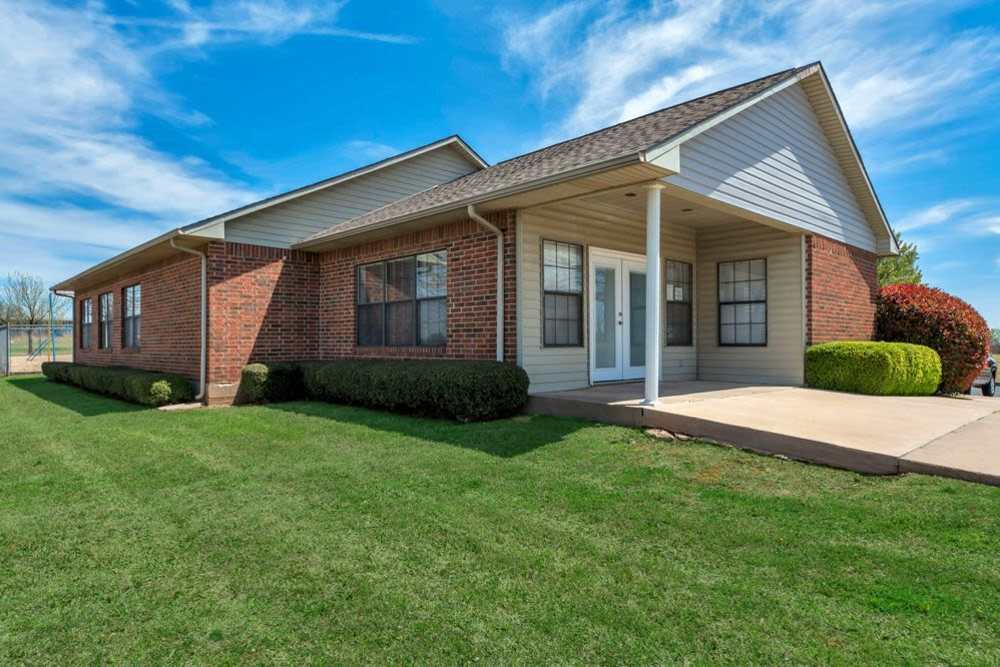 Property exterior at Stonewall Apartments in Purcell,Oklahoma