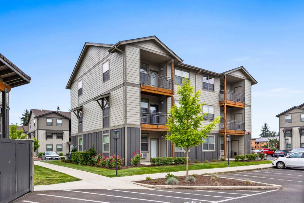 Side View of the building property at The Jory Apartments in Salem, Oregon