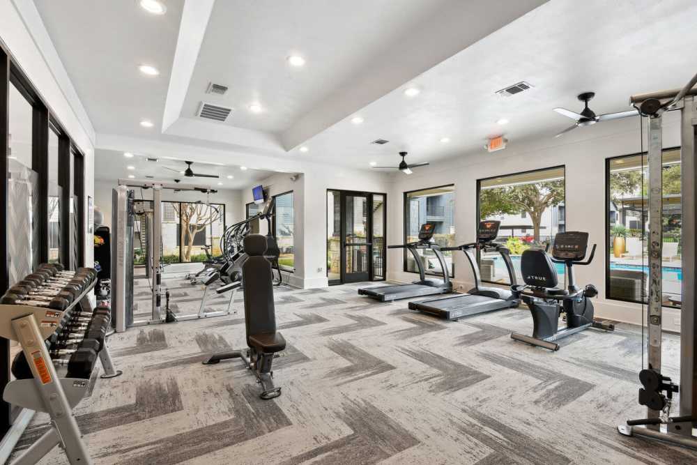 Fitness center at Cayman, Universal City, Texas