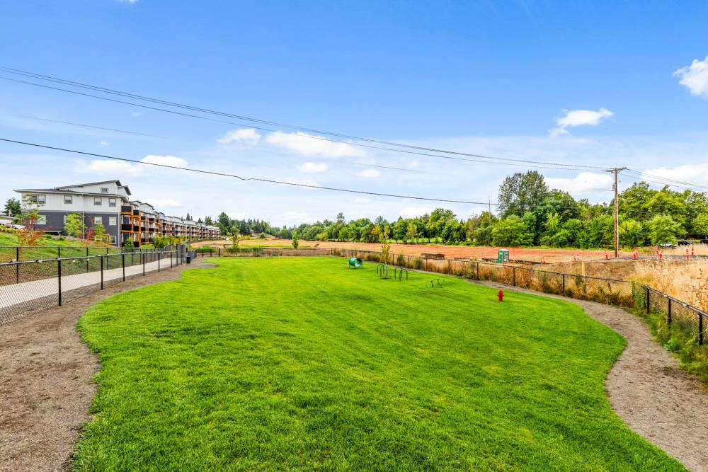 South Lawn view of property at Verda Crossing Apartments in Keizer, Oregon