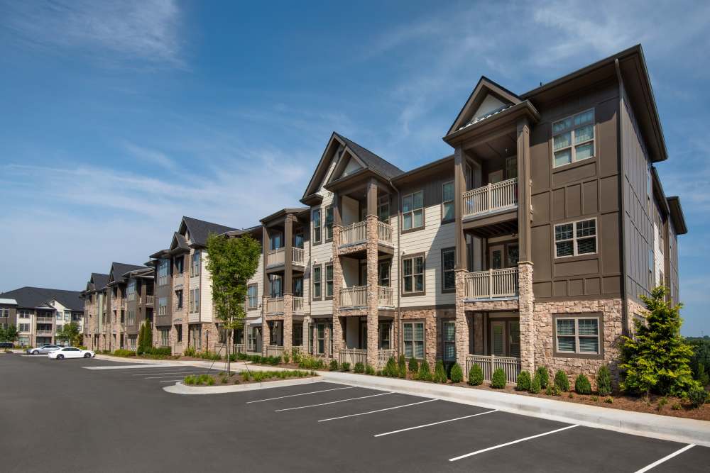 Building exterior view at Timberline View in Buford, Georgia