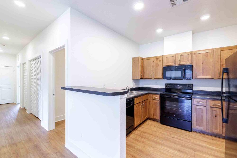 Alpenglow clean and cozy kitchen
