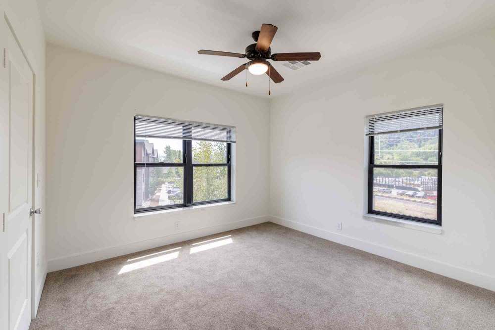 Alpenglow well ventilated room 