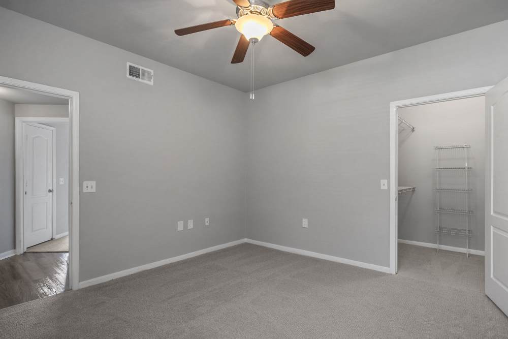 Unfurnished apartment bedroom with carpet flooring at Lyndon in Houston,Texas
