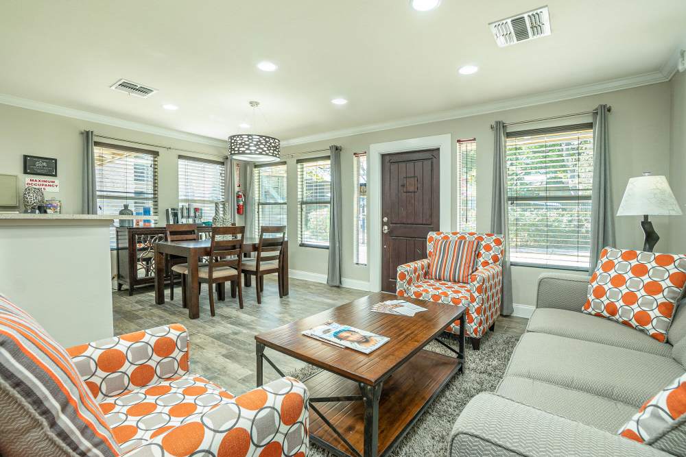 Living room with couch at Gold Talon in Universal City, Texas