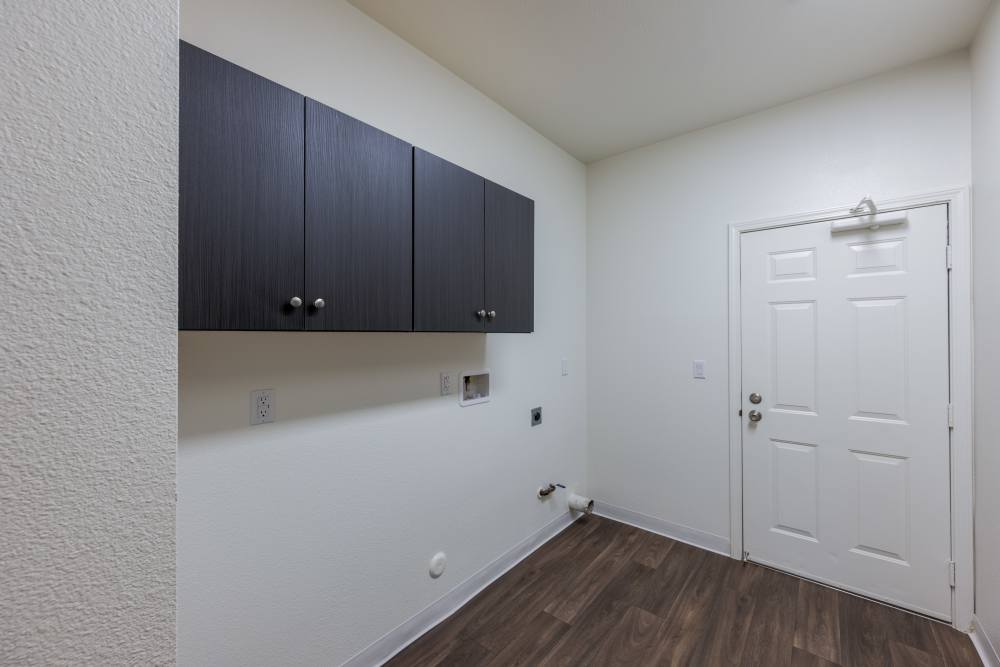 Laundry room at Stone Park in Lemoore, California