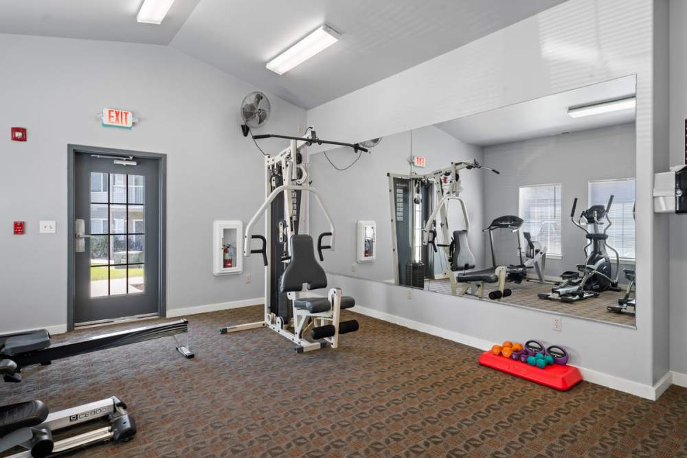 Heron Creek Amenities Fitness Center Photo Gallery | Heron Creek Apartments in Moses Lake, Washington