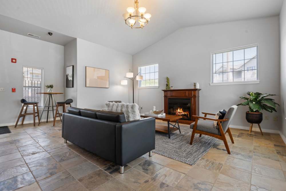 Heron Creek Amenities Leasing Office Photo Gallery | Heron Creek Apartments in Moses Lake, Washington