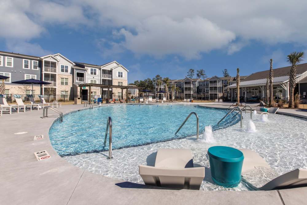 Swimming pool at South City Apartments in Summerville, South Carolina
