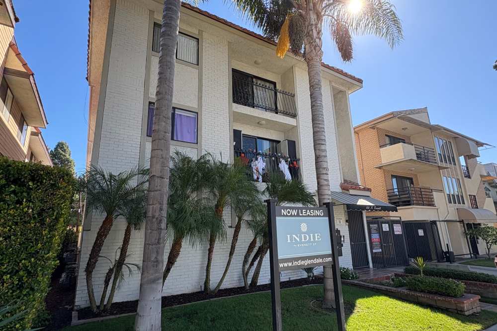 Beautiful exterior view of apartment at The Indie Glendale Collection in Glendale, California