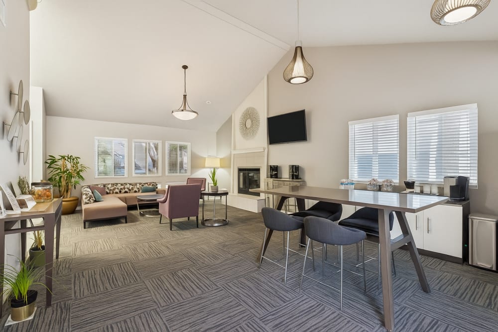 Clubhouse at Plum Tree Apartment Homes in Martinez, California