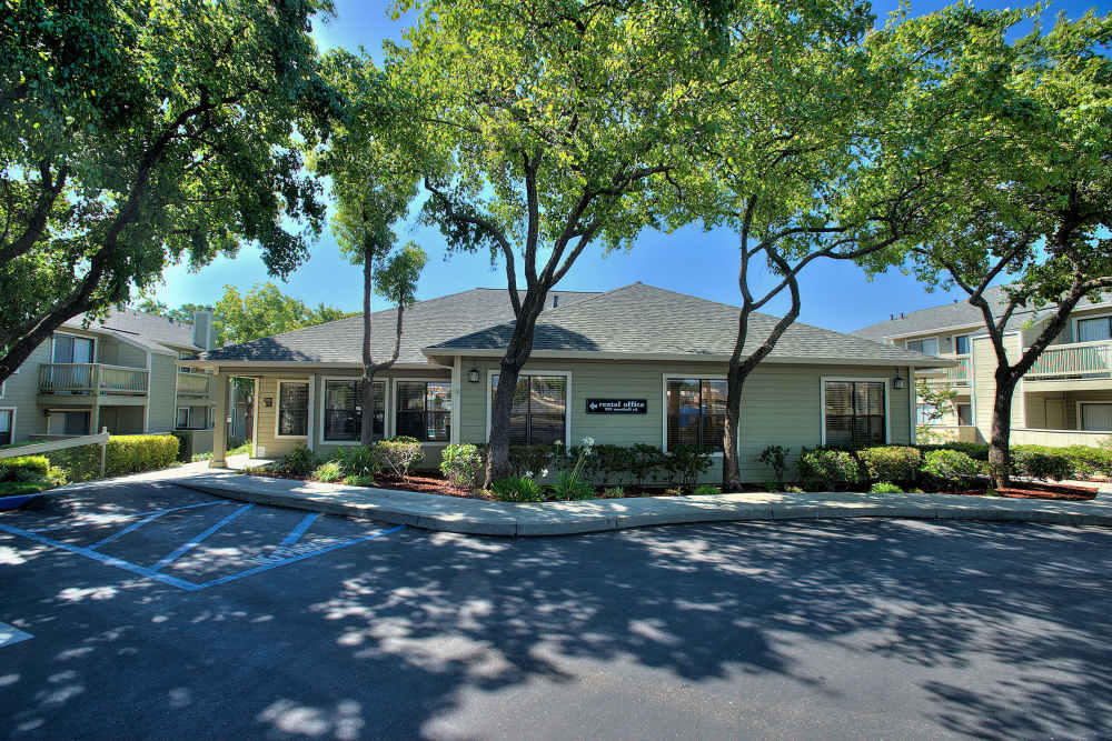 Property exterior at Sandpiper Village Apartment Homes in Vacaville,California