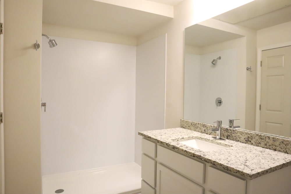 Bathroom at Beaumont Farms Apartments in Lexington, Kentucky
