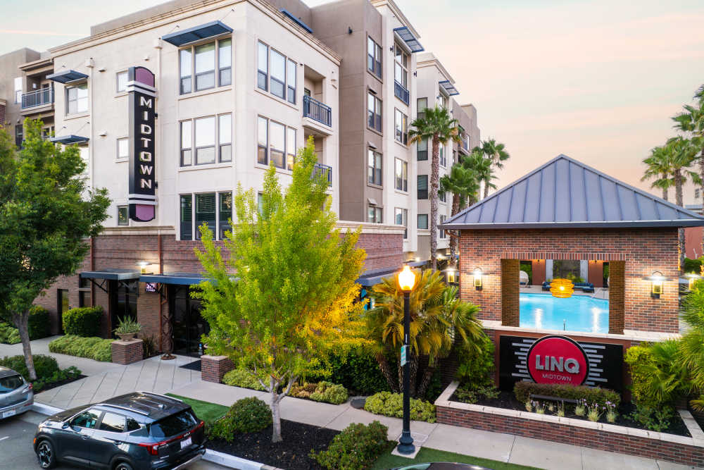 Exterior of the property with a sign board at LINQ Midtown in Sacramento,California