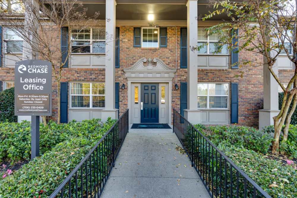 Leasing Office Onsite