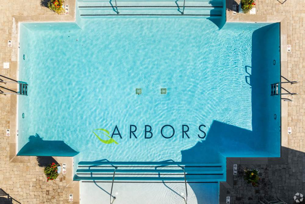 Swimming pool at Arbors at Cahaba River in Birmingham, Alabama