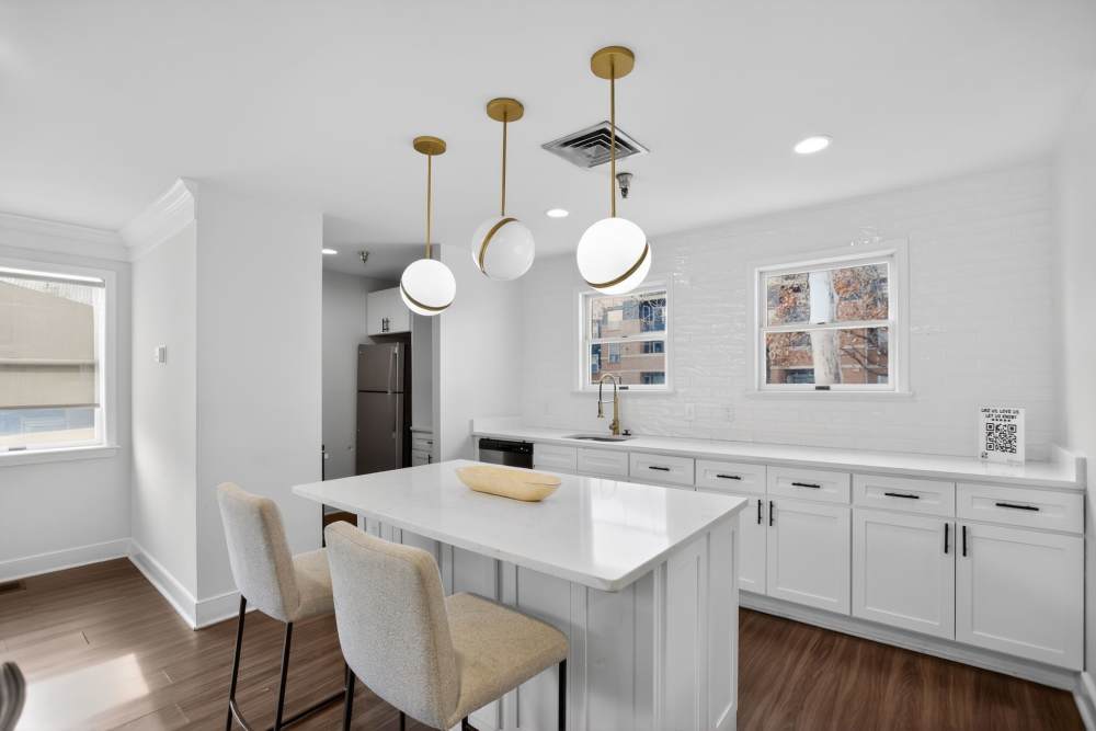 Eagle Rock Apartments at Columbia Pike clubhouse kitchen in Arlington, Virginia.