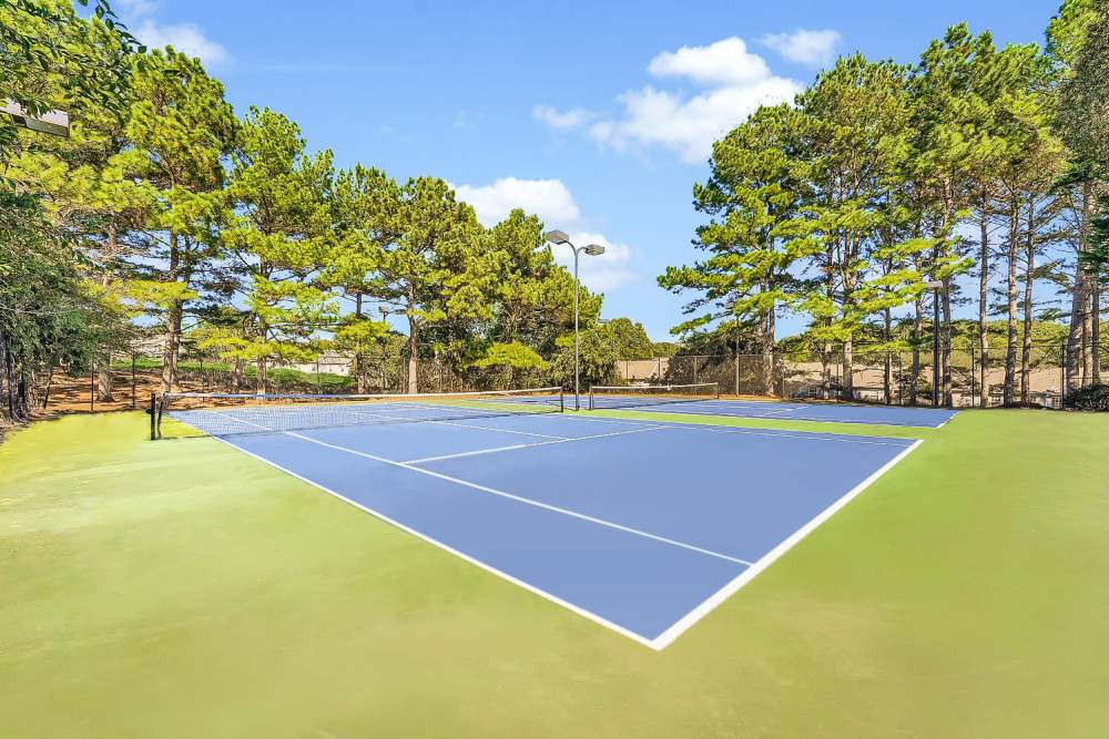 great tennis court at Cherokee Summit Apartments in Acworth, Georgia