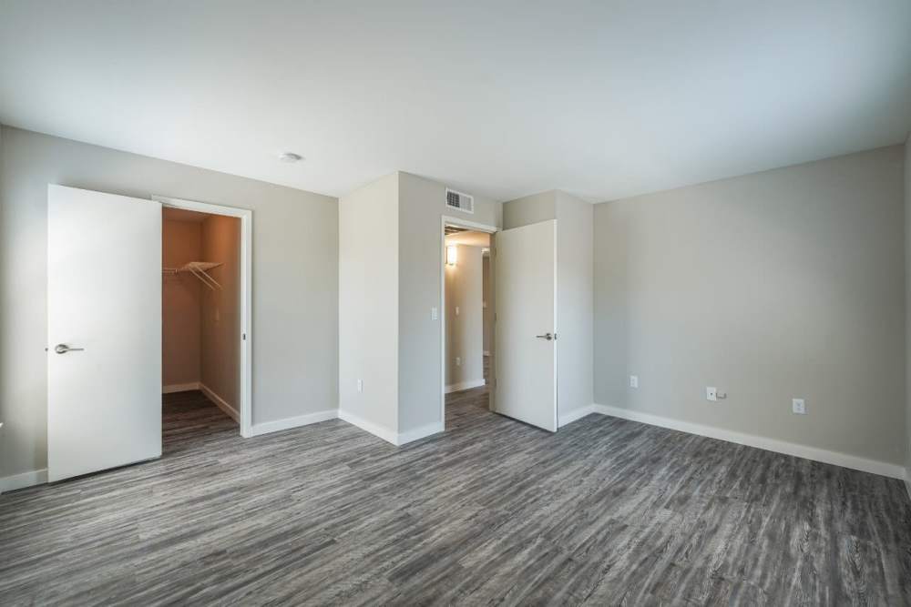 Spacious bedrooms at Aspen Village in Broken Arrow, Oklahoma