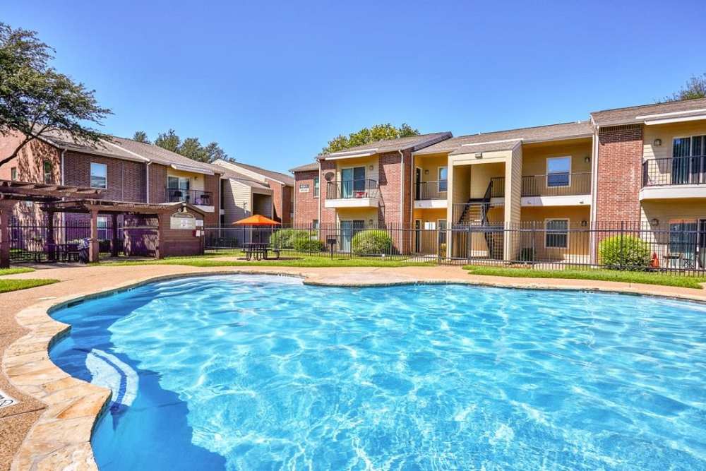 Sparkling Swimming pool at Creekwood Place in Lancaster,Texas