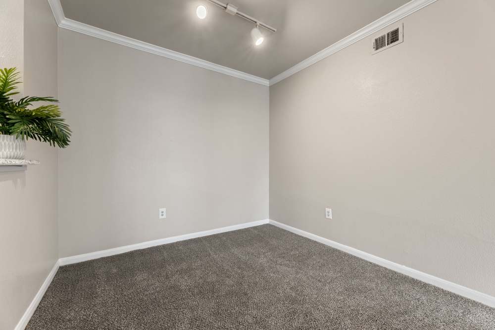 Dining area at Columbia Greens in Houston, Texas