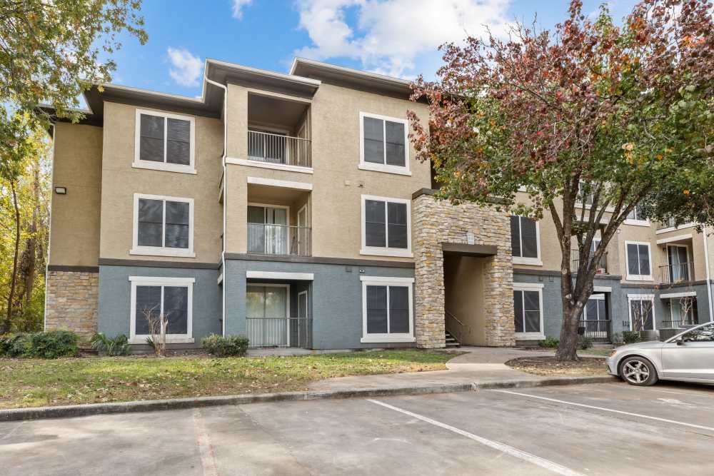 Car parking area at Columbia Greens in Houston, Texas
