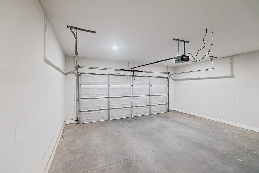 Garage at Country Lane in Angleton, Texas